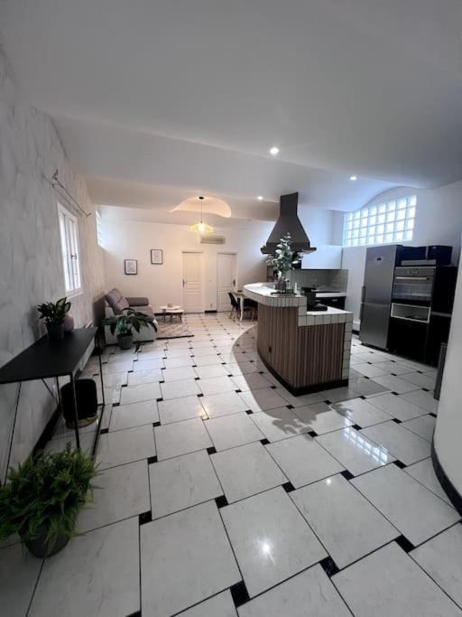 Stea Guesthouse Proche Paris Villeneuve-le-Roi Kültér fotó