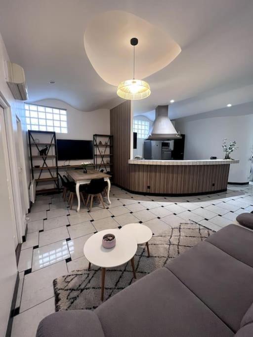 Stea Guesthouse Proche Paris Villeneuve-le-Roi Kültér fotó